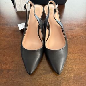 NWT MYSOFT Black kitten heel slingback  size 10